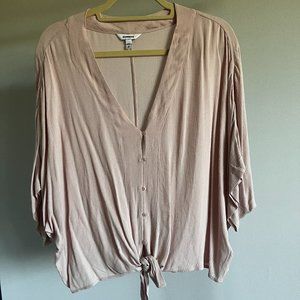 Express Tie Front Top